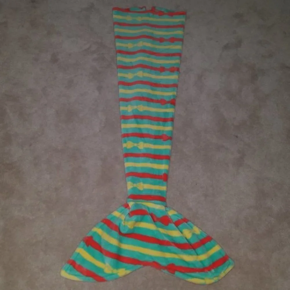 2 Mermaid Tail Blankets Pink Polka Dots Green Fleece Child Girl Small Handmade